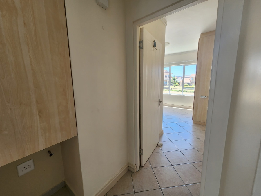 2 Bedroom Property for Sale in Reebok Western Cape